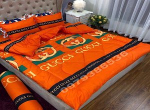 gucci-cam-057